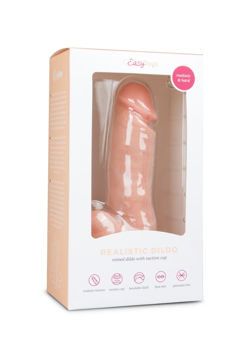 Телесный фаллоимитатор Realistic Dildo - 17,5 см.