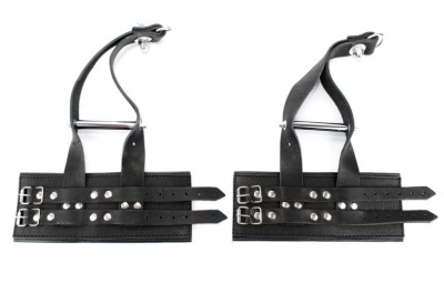 Черные наручники для подвешивания